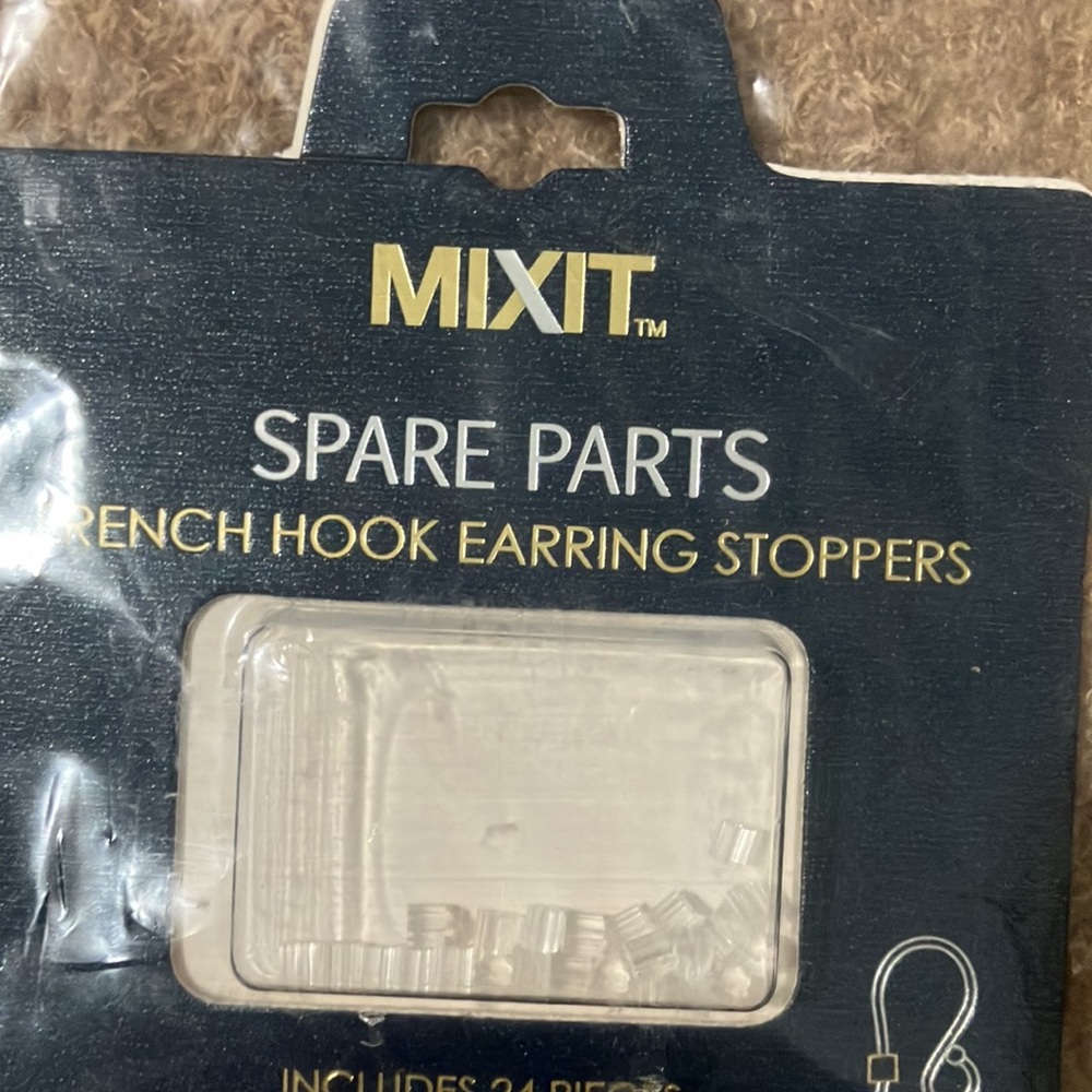 Earring backs - Picture 3 of 3